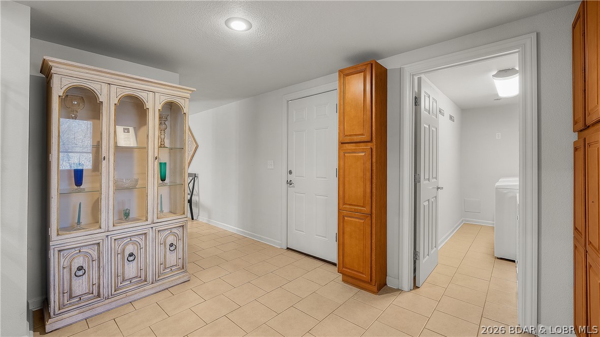 Lake Drive - Residential