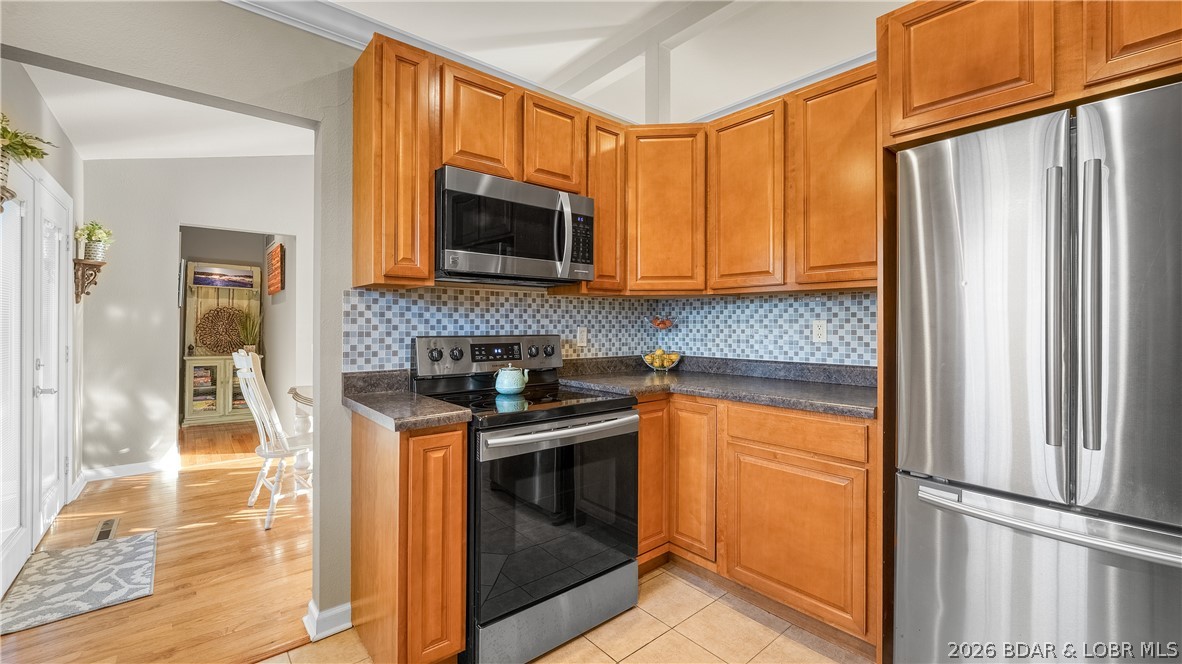 Lake Drive - Residential