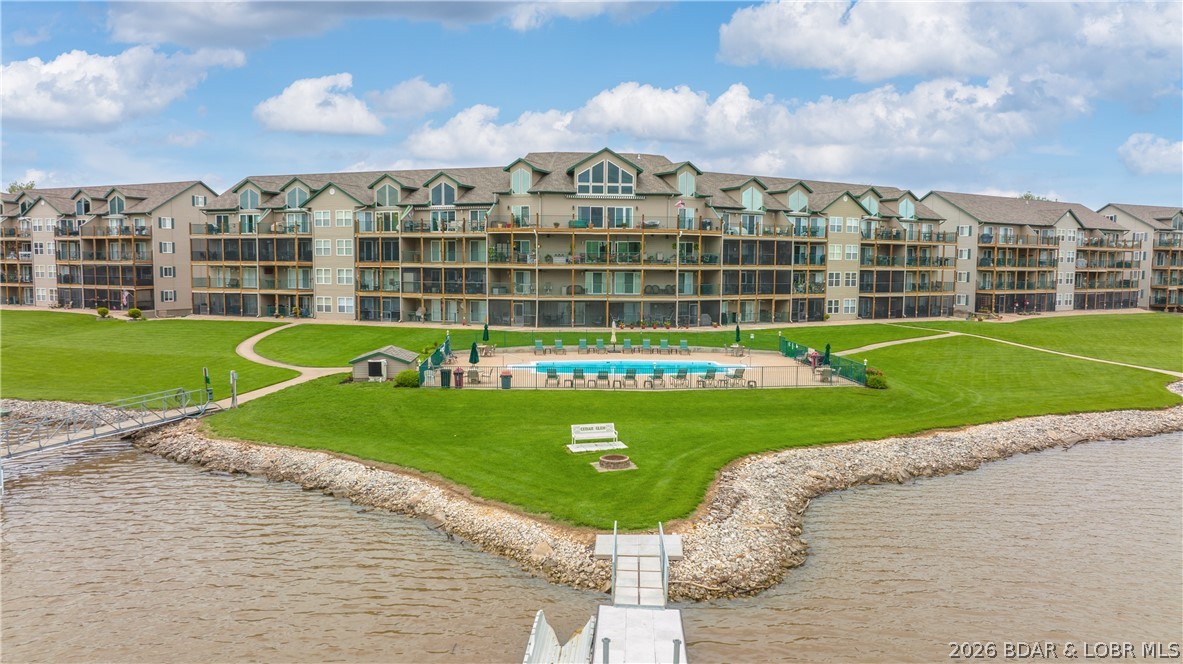 Cedar Glen Condominium - Residential