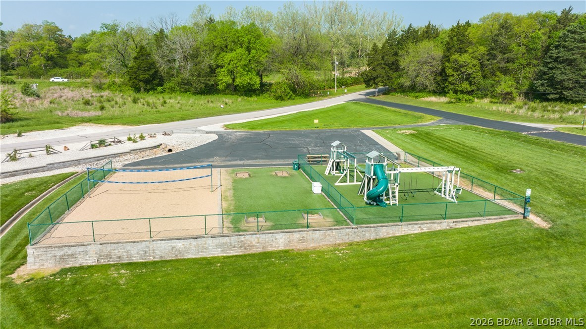 Cedar Glen Condominium - Residential