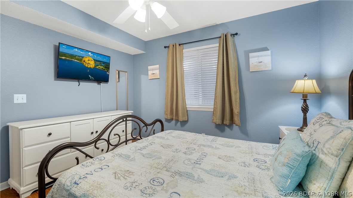 Cedar Glen Condominium - Residential