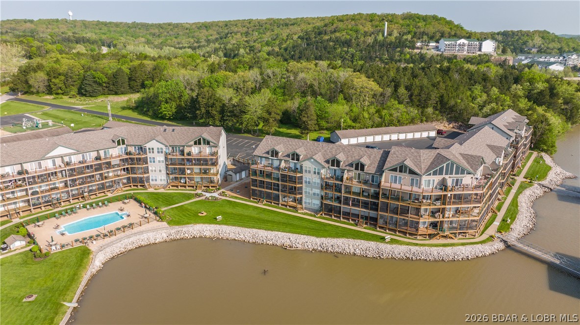 Cedar Glen Condominium - Residential
