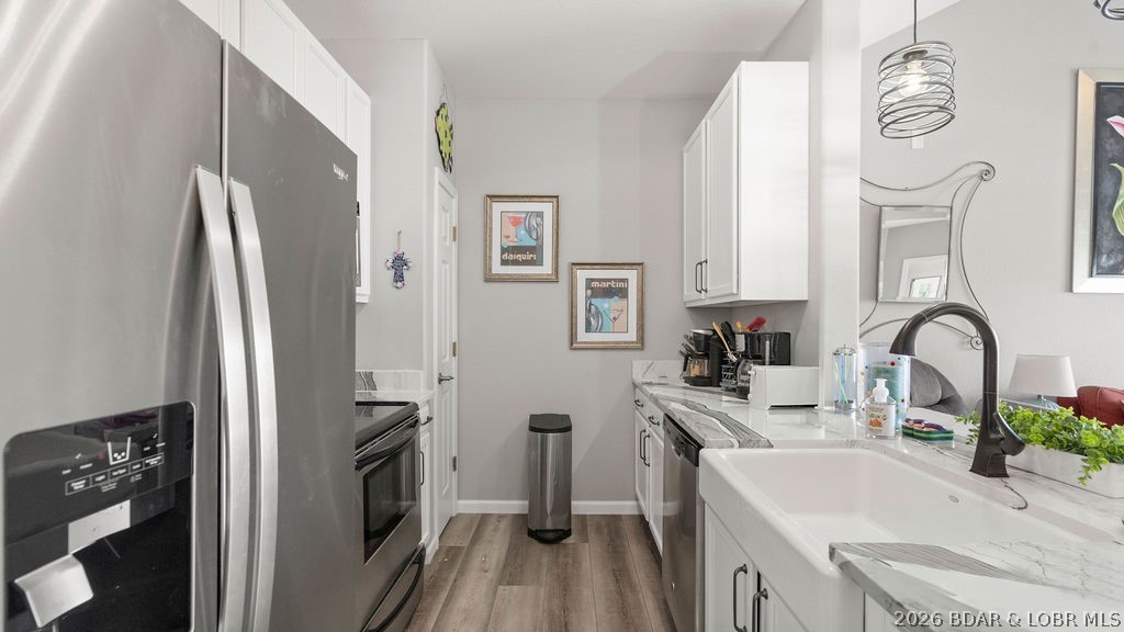 Newport Condominium - Residential