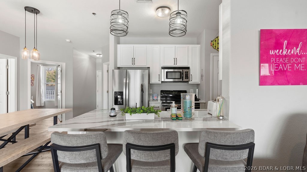 Newport Condominium - Residential