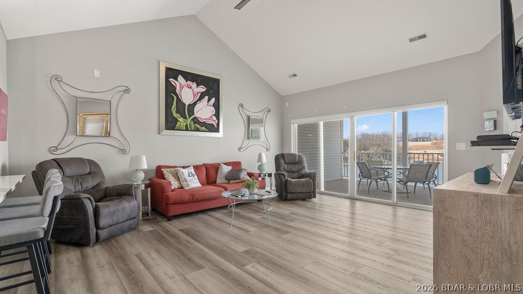 Newport Condominium - Residential