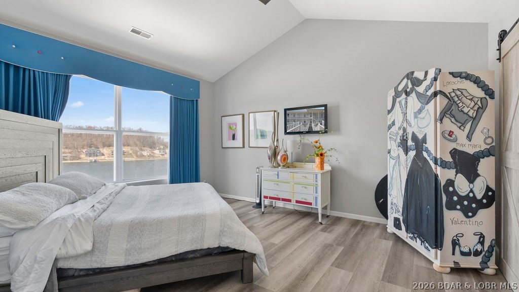 Newport Condominium - Residential