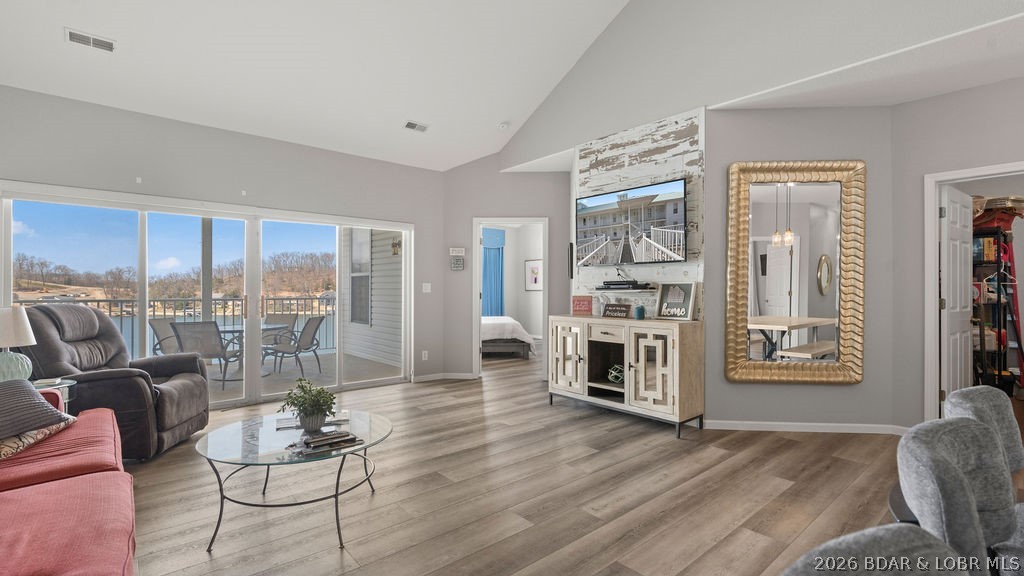 Newport Condominium - Residential