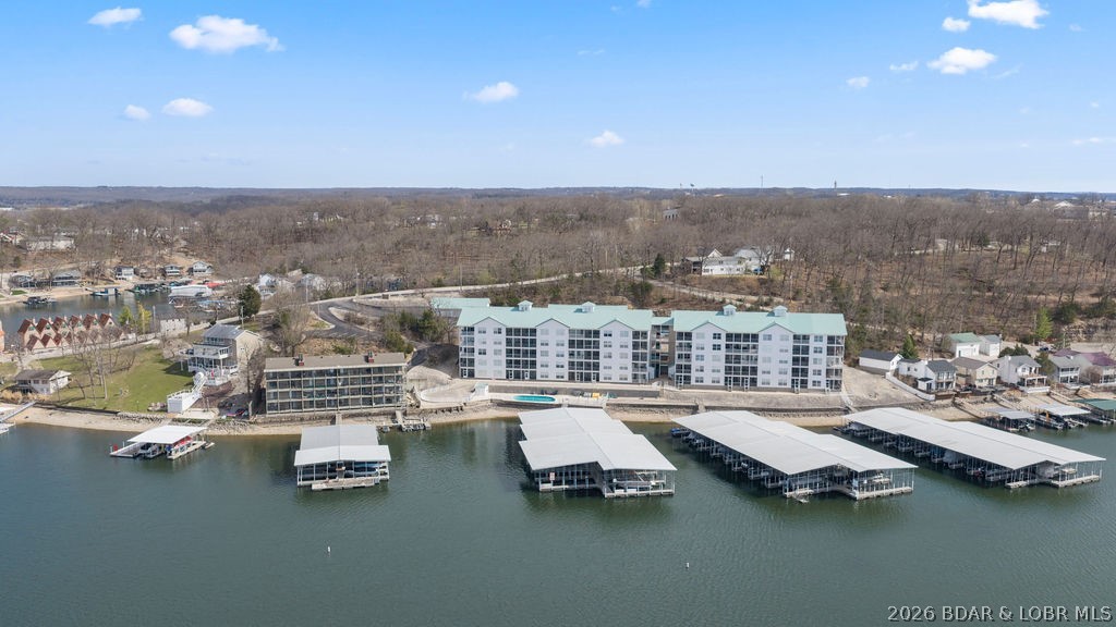 Newport Condominium - Residential