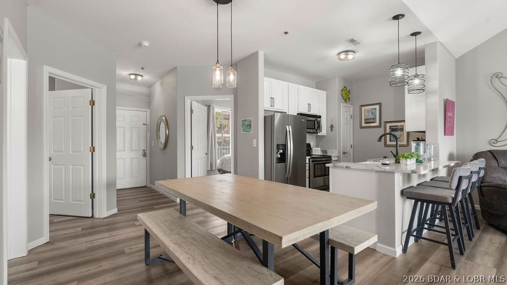 Newport Condominium - Residential