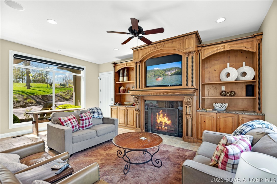 Woodhaven Village - Residential