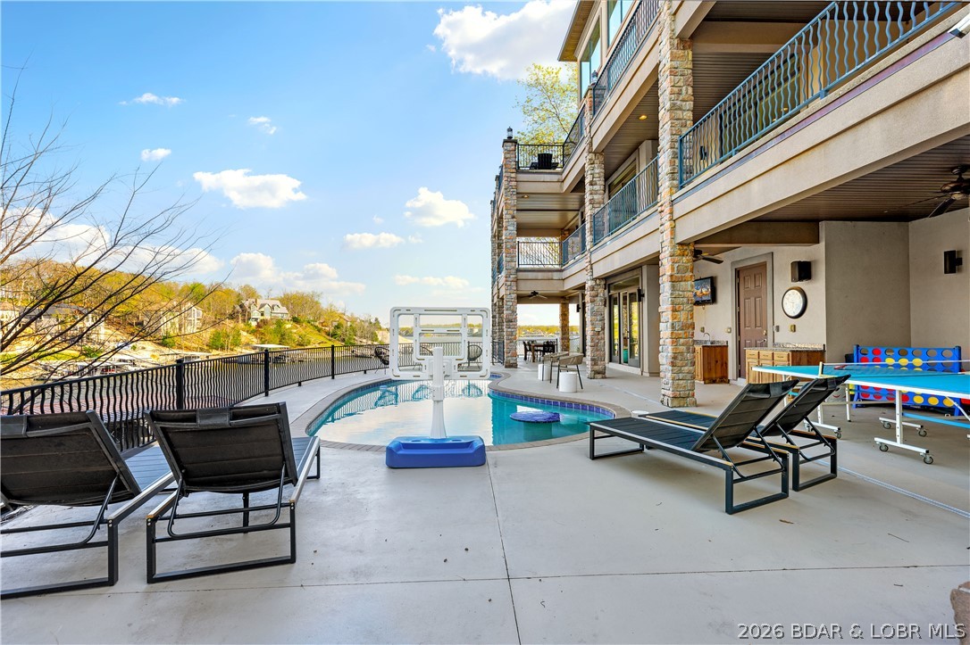 Woodhaven Village - Residential