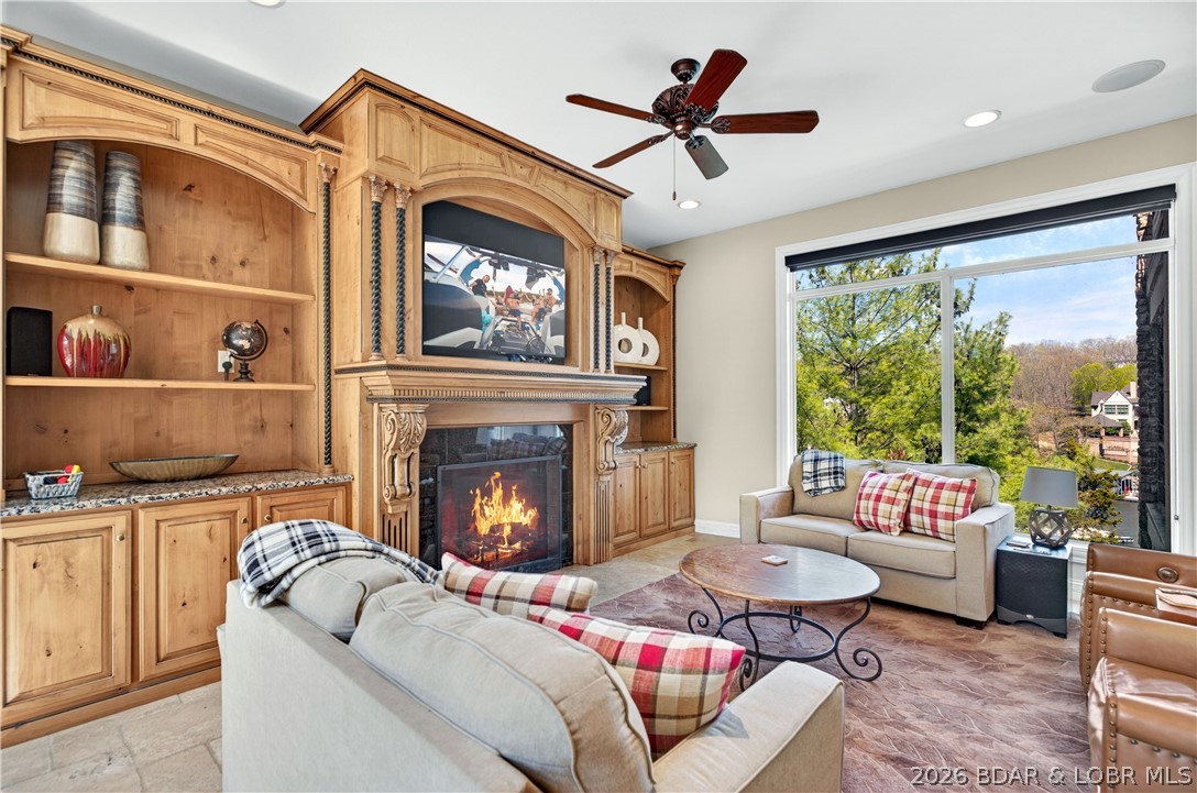 Woodhaven Village - Residential