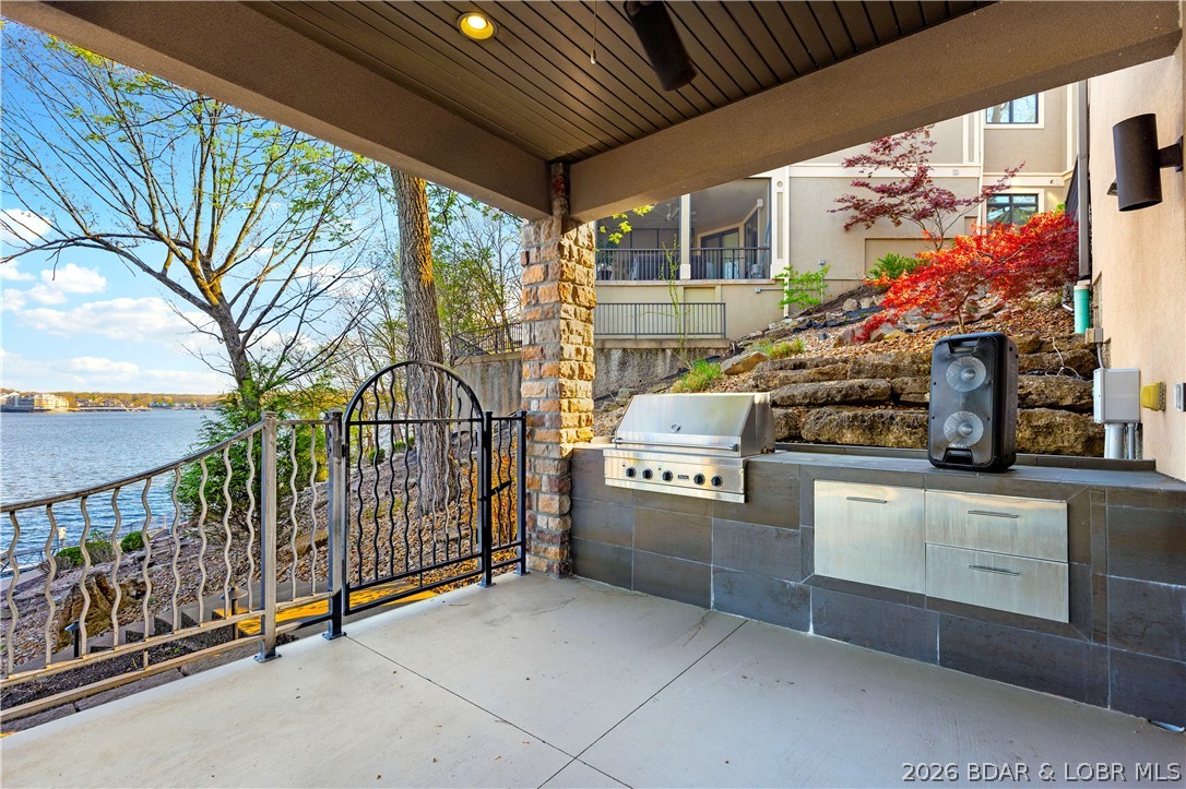 Woodhaven Village - Residential