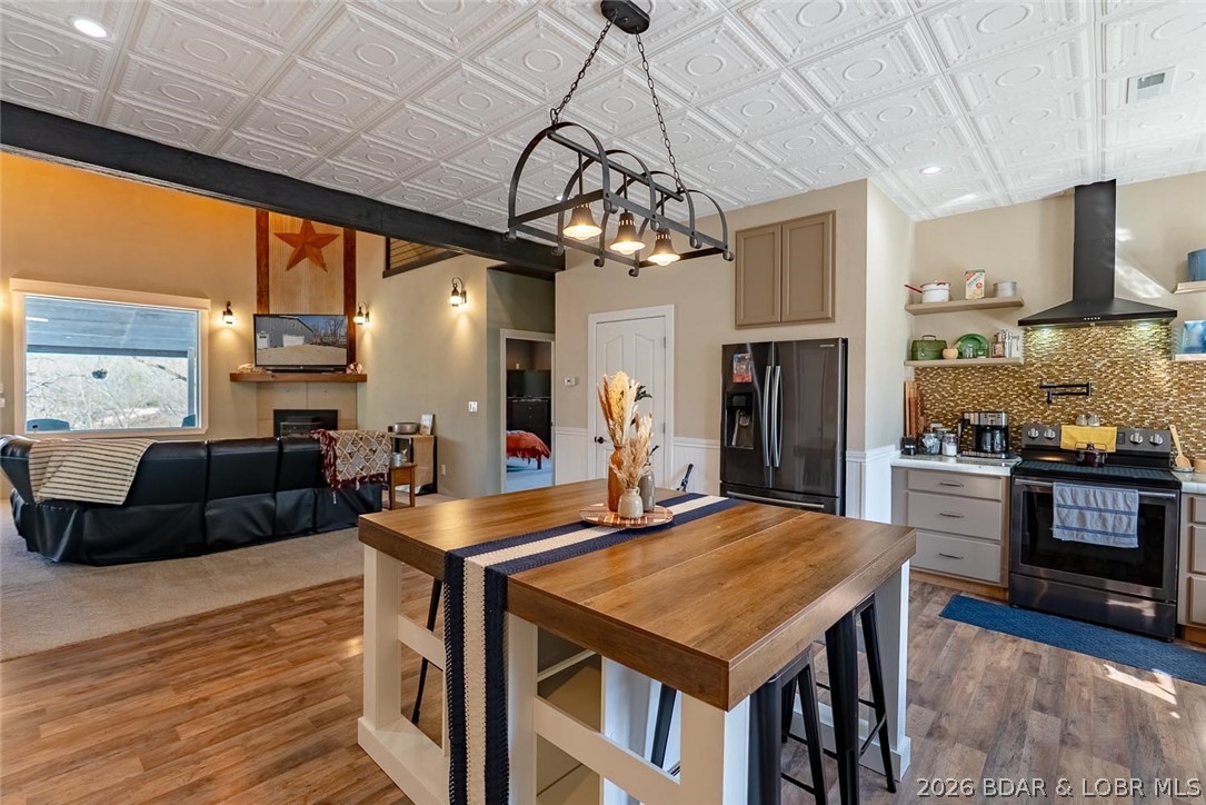 Easter Hollow - Residential