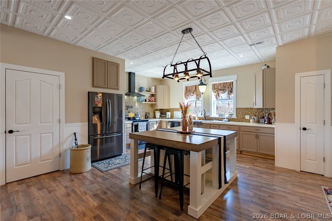 Easter Hollow - Residential