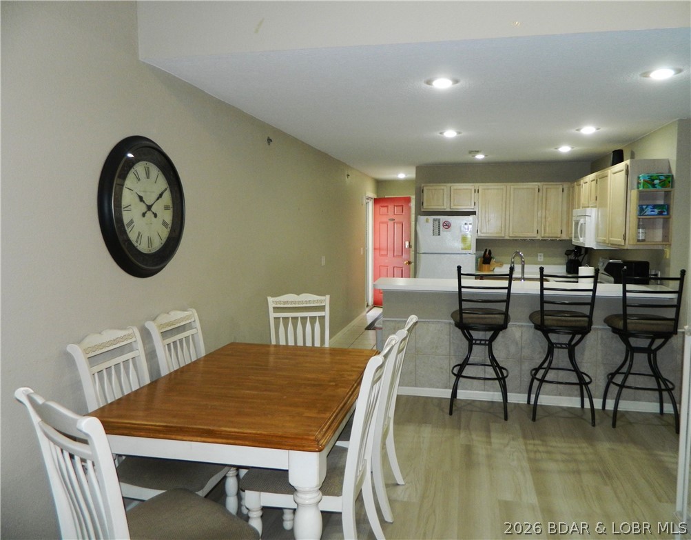 Ledges - Residential