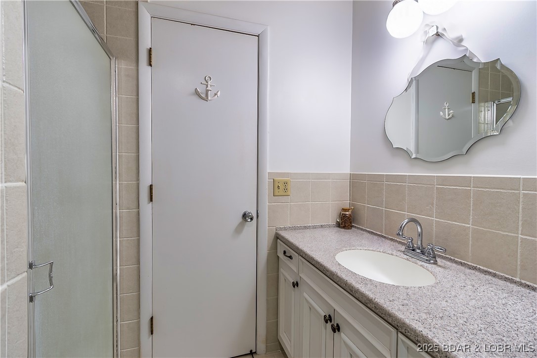 Hickory Hollow - Residential