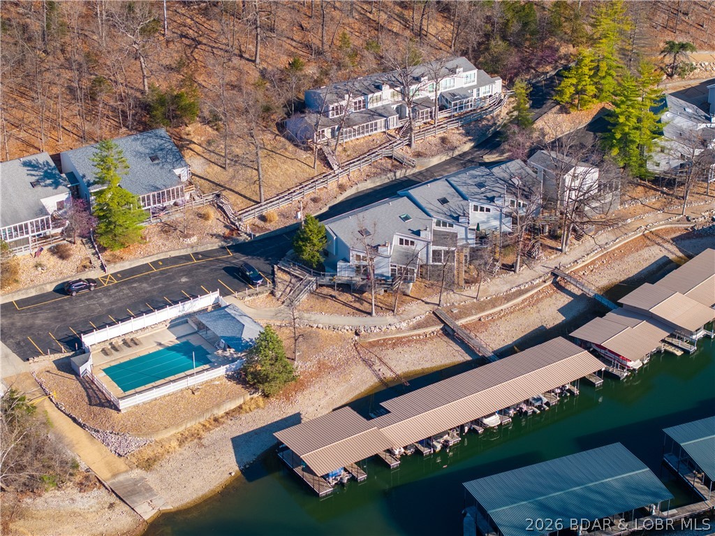 Bentwood Condominium - Residential