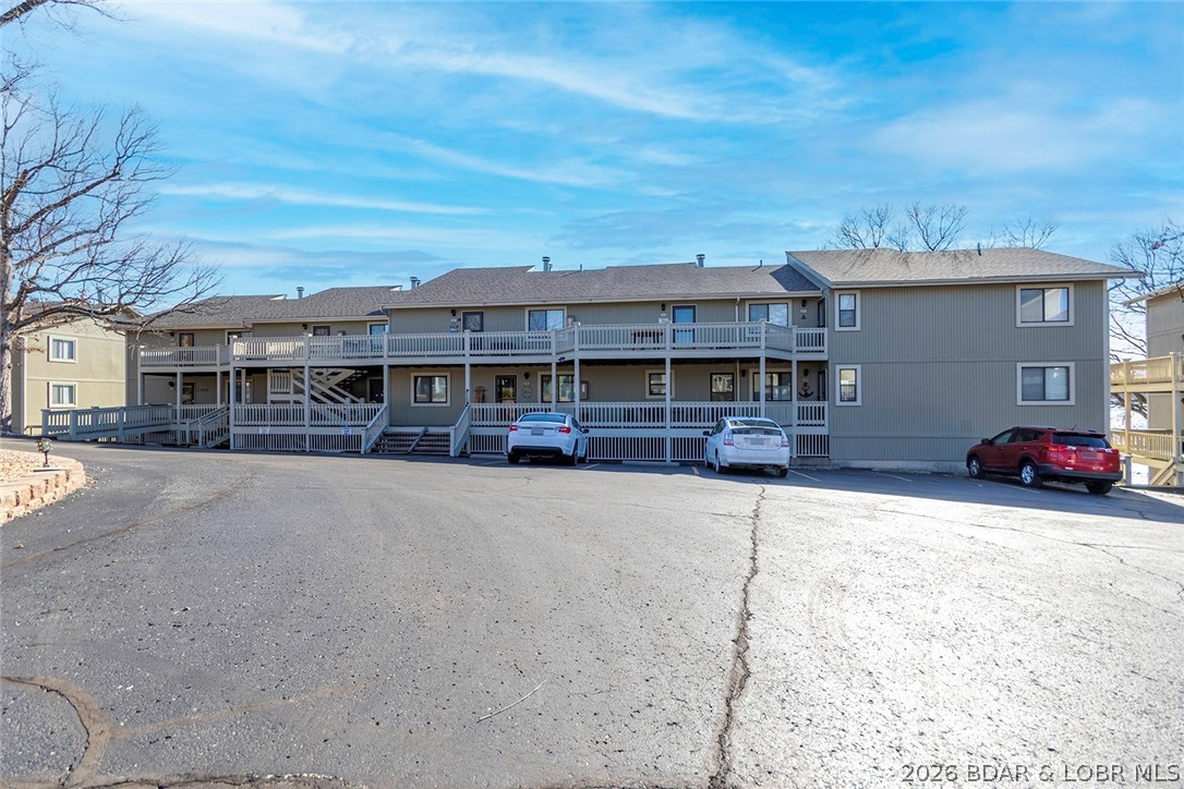 Pelican Bay Condominium - Residential