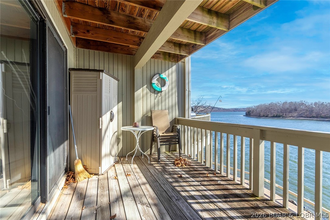 Pelican Bay Condominium - Residential