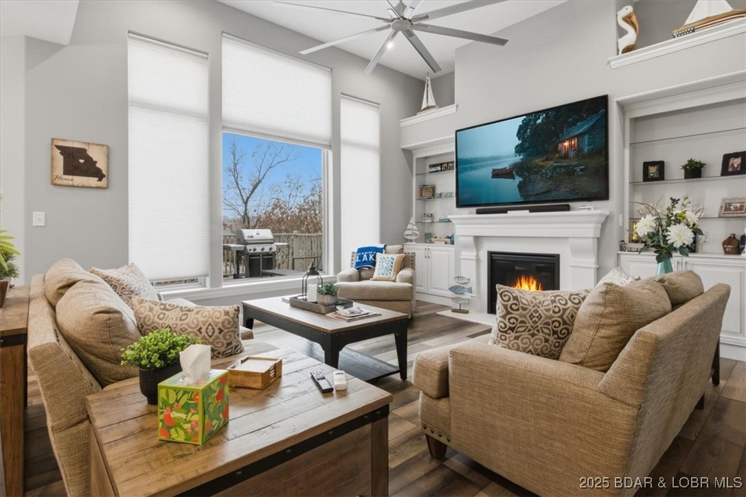 Bella Terra - Residential