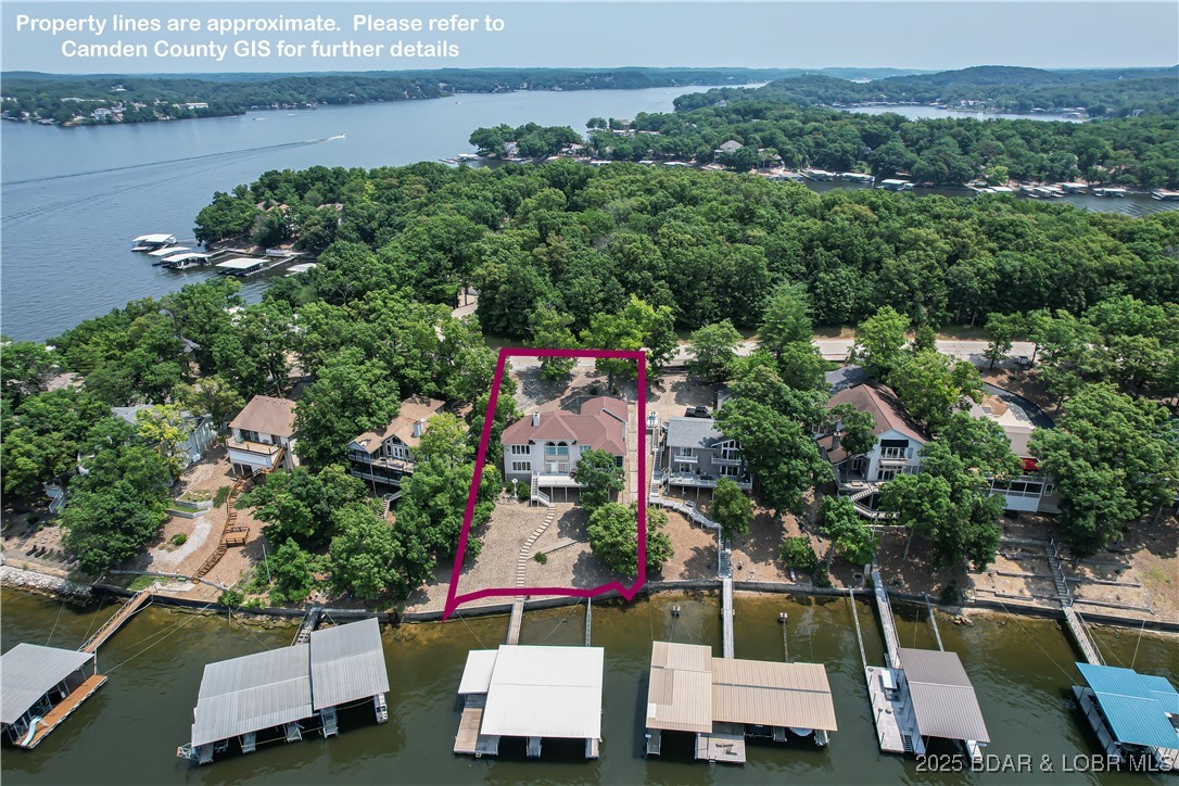 Four Seasons, Missouri 65049, United States, 4 Bedrooms Bedrooms, ,4 BathroomsBathrooms,Residential,Active,101300