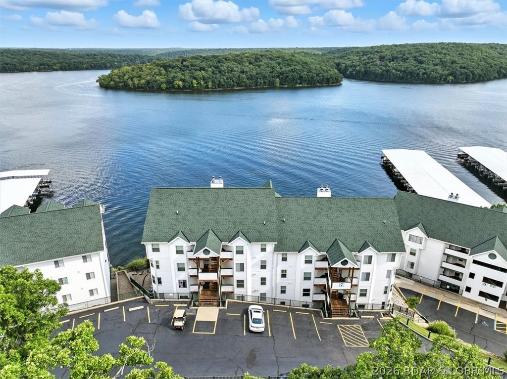 Park Place On The Lake - Residential