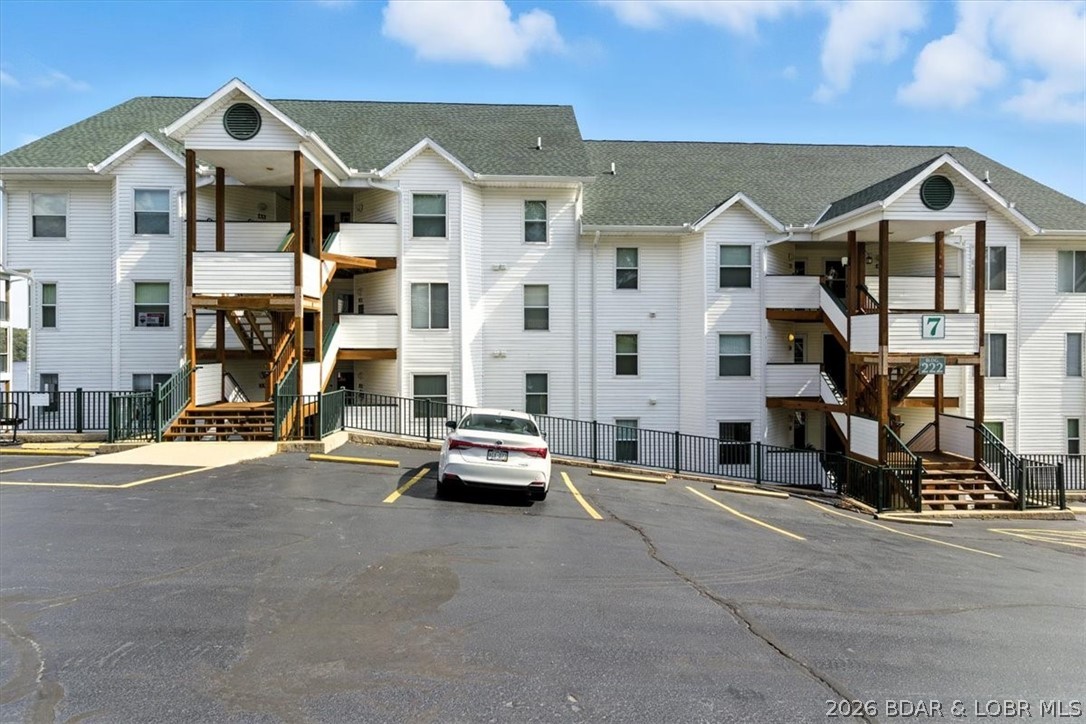 Park Place On The Lake - Residential