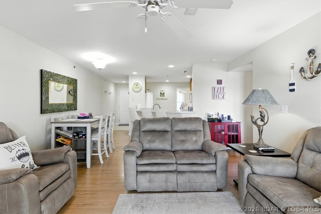 Park Place On The Lake - Residential