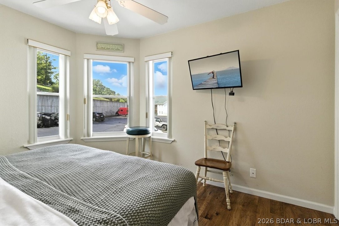 Park Place On The Lake - Residential