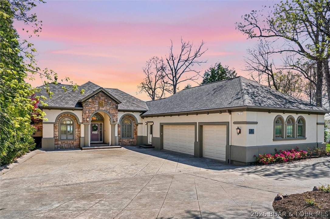 La Riva Est III - Residential