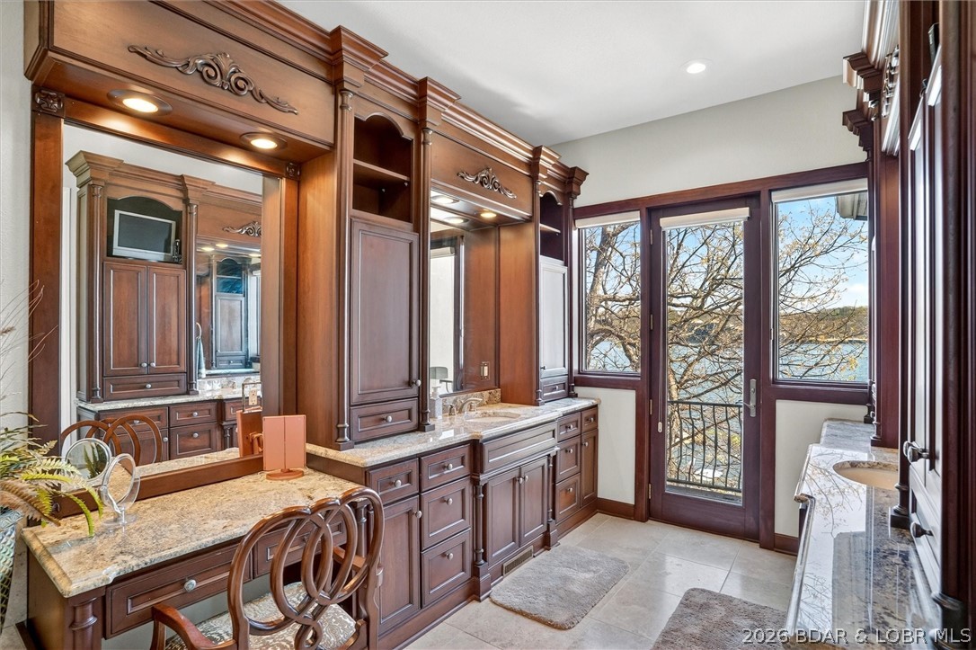 La Riva Est III - Residential