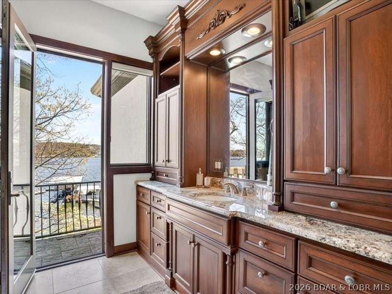 La Riva Est III - Residential