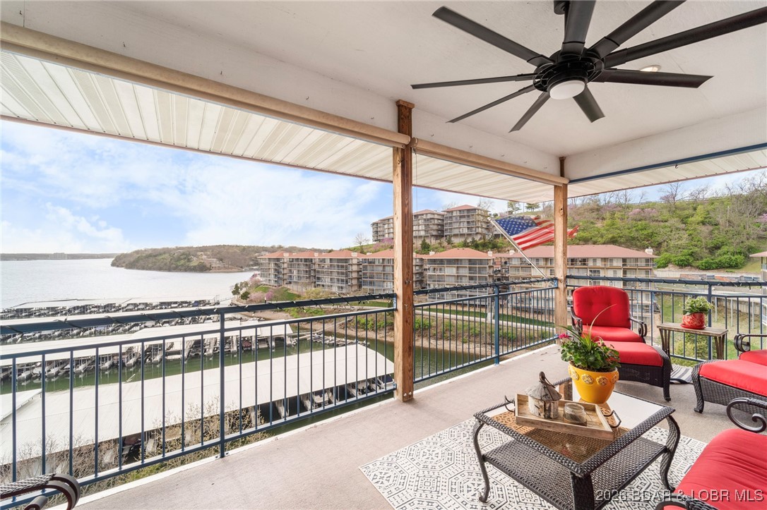 Palisades Condominium - Residential