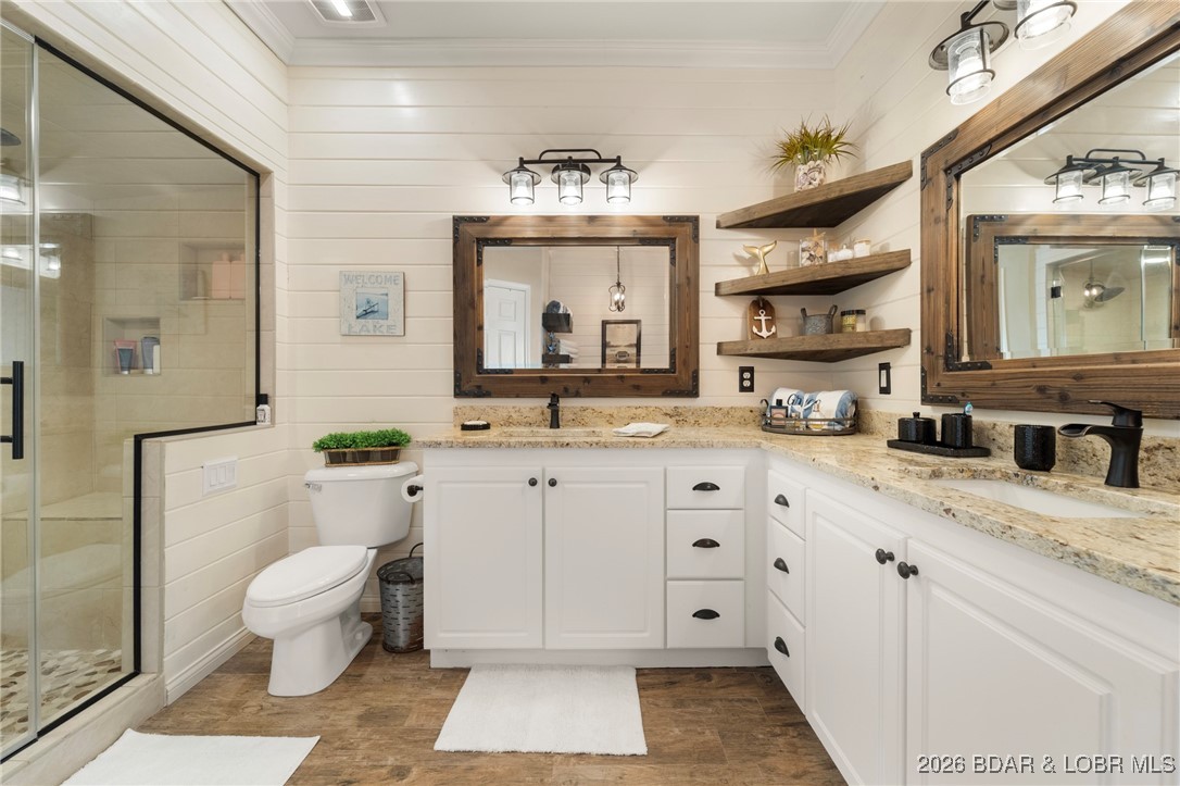 Palisades Condominium - Residential