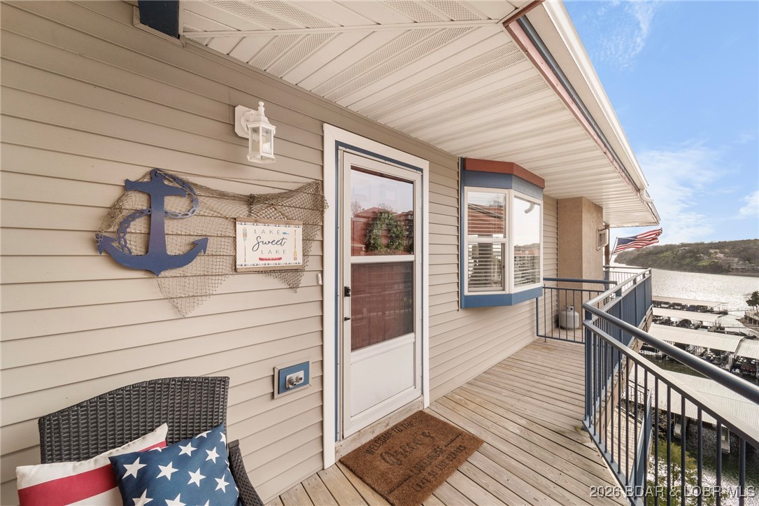 Palisades Condominium - Residential