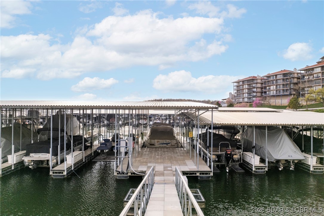 Palisades Condominium - Residential