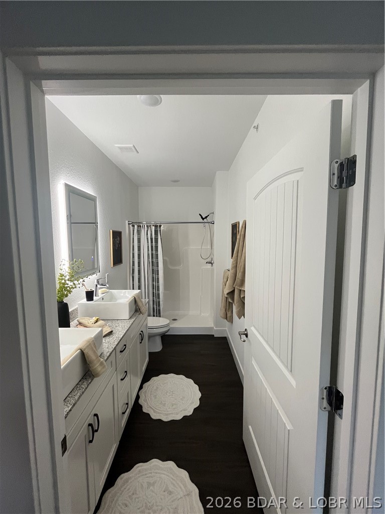 Highland Shores Condominium - Residential