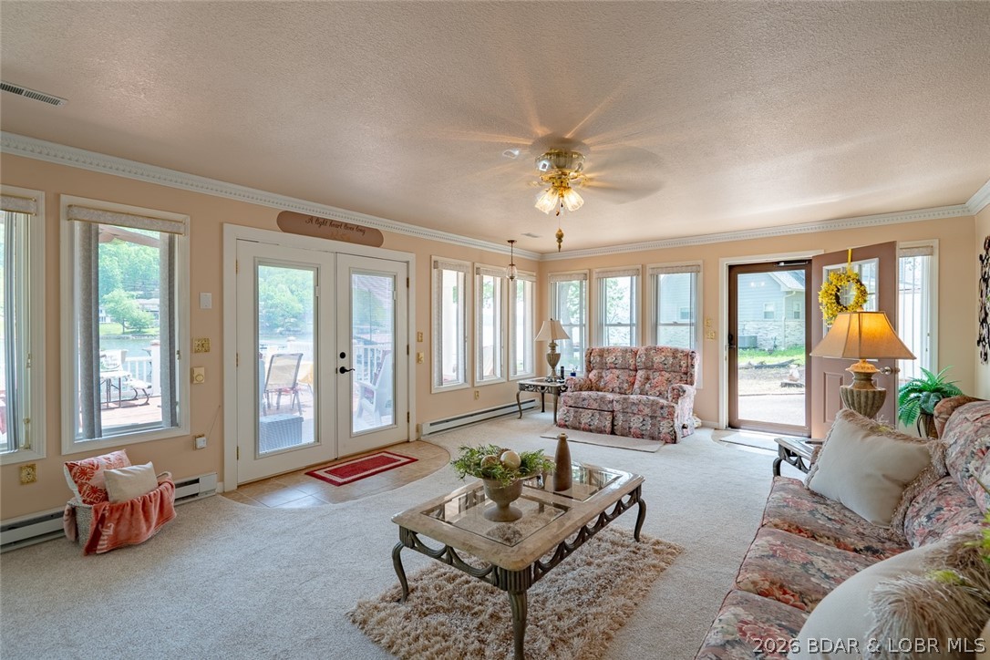 Houser Cove - Residential