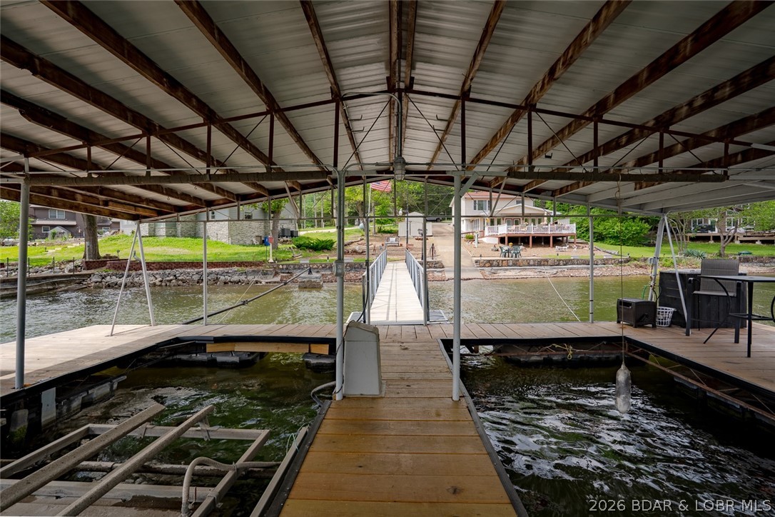 Houser Cove - Residential