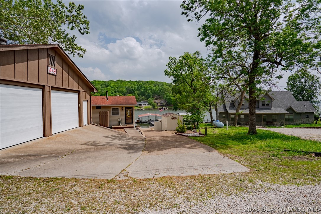 Houser Cove - Residential