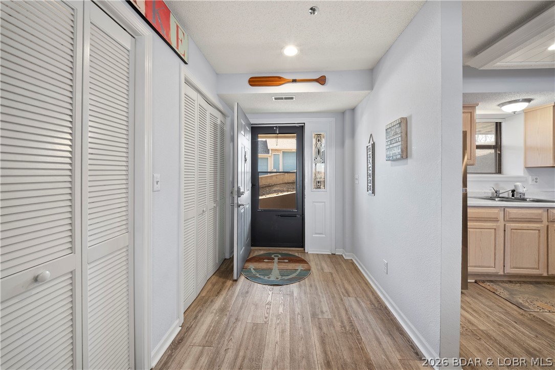 The Falls Condo - Residential