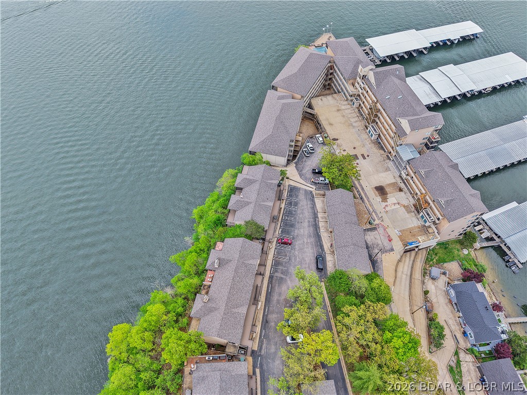 The Falls Condo - Residential