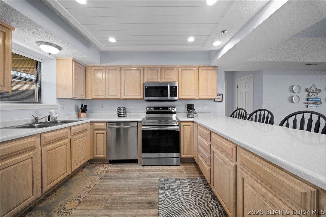 The Falls Condo - Residential