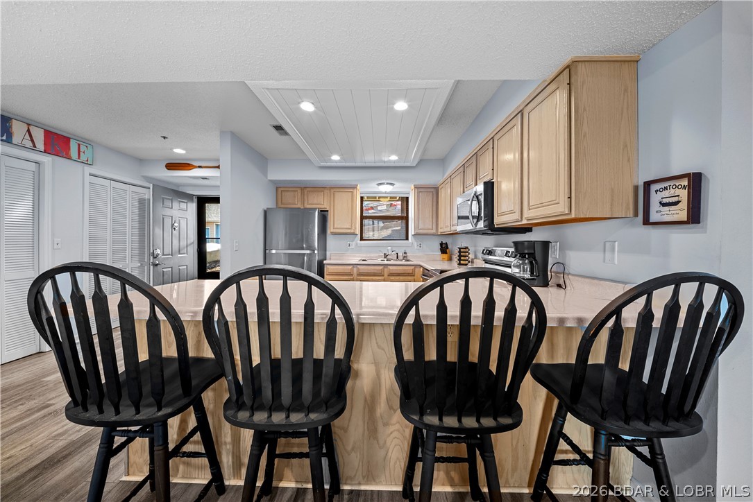 The Falls Condo - Residential