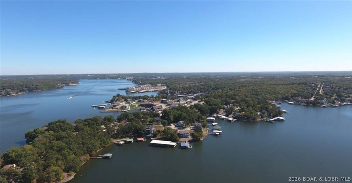 Three Seasons Condominiums - Residential