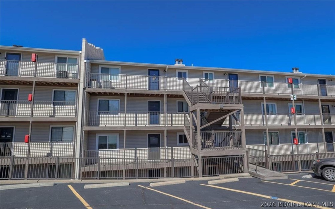 Three Seasons Condominiums - Residential