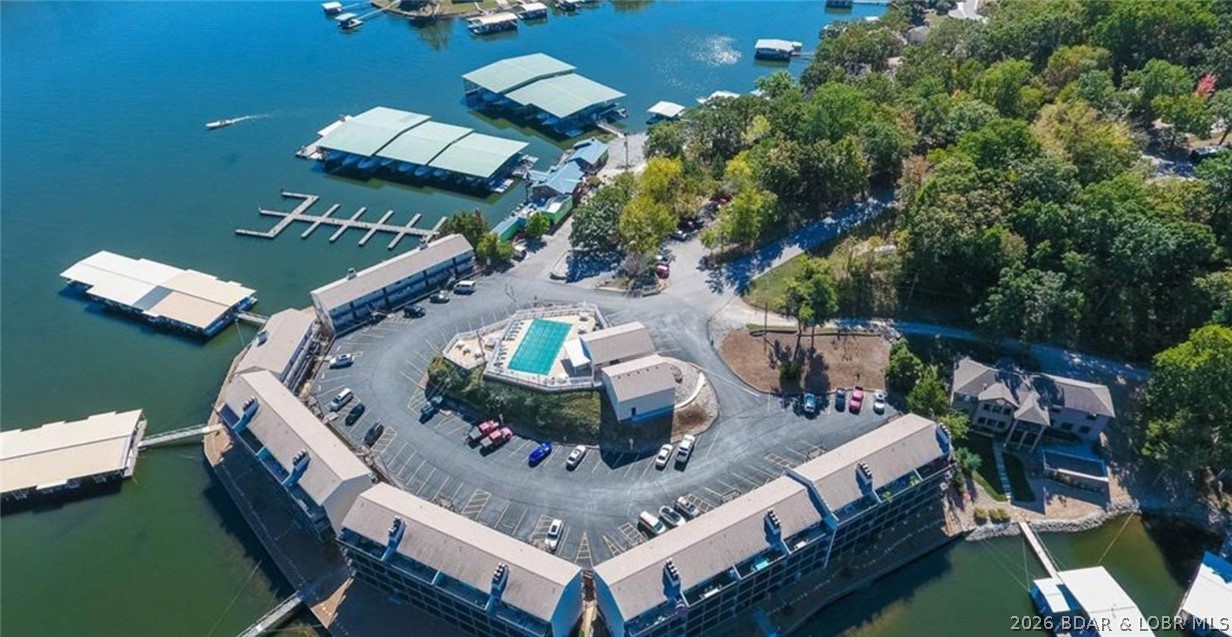 Three Seasons Condominiums - Residential