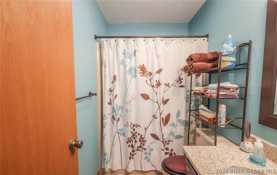 Three Seasons Condominiums - Residential