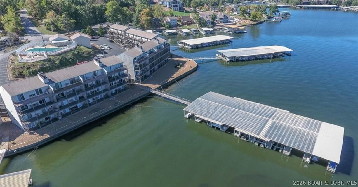 Three Seasons Condominiums - Residential